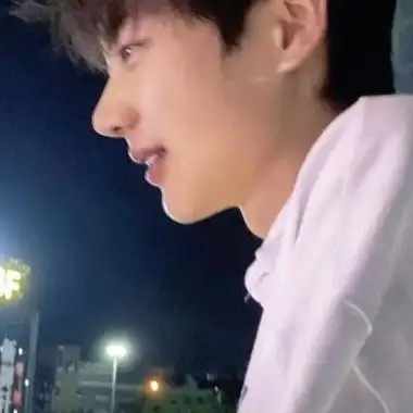 治愈系阳光帅气的暖男头像真人图片 2022高质量容易心动的男头_男生