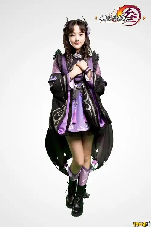 《剑网3》我爱二次元齐搞事 李艺彤cos万花