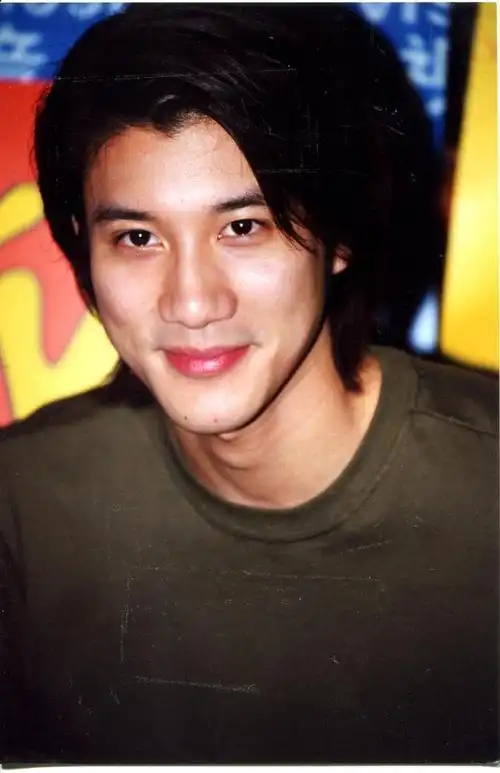 王力宏20年前老照片曝光