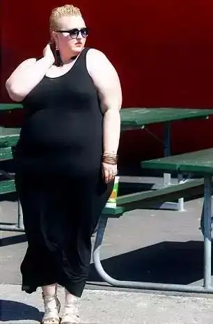 虽然200多斤但这个胖子生活过得比瘦子还美