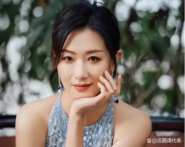 明明想红却非要装人淡如菊这5位心口不一的女星活该被嘲