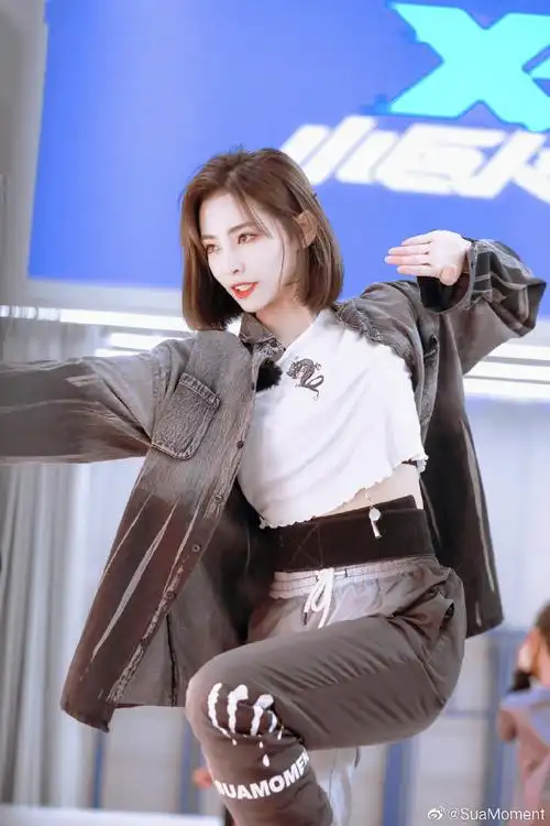 许佳琪小巨人运动会