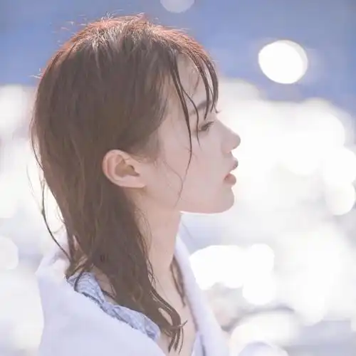 伤感侧脸清纯女生头像图片_单张头像_头像屋