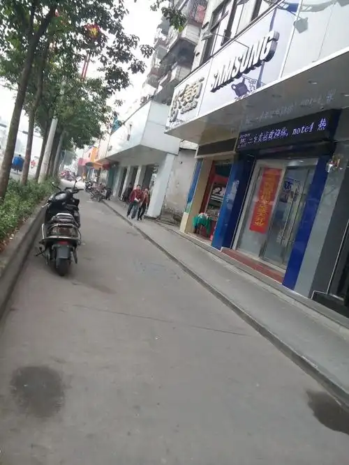 标签: 共多少人浏览:2483124  电话: 评论数: 总体评分(怎么样) 环境