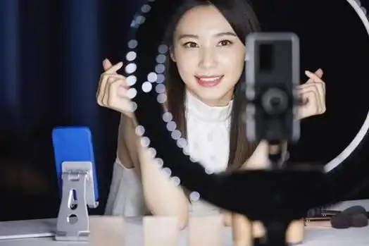 有为集团:以手机为载体 打造综合电商生态平台 - 商业资讯 - 亿邦动力