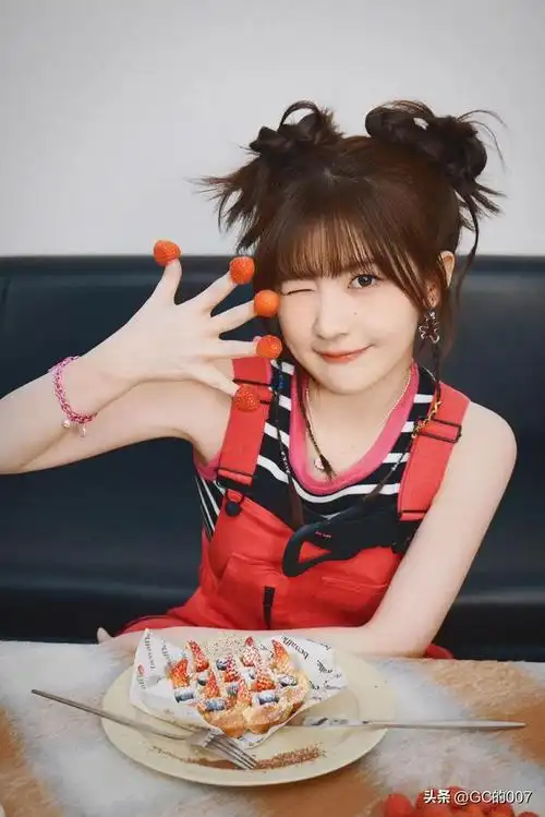 明星图片赖美云