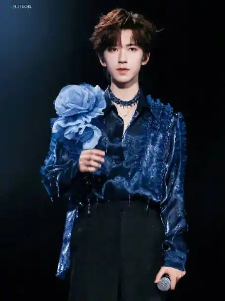 贺峻霖时代少年团演唱会第二天舞台直拍完整版