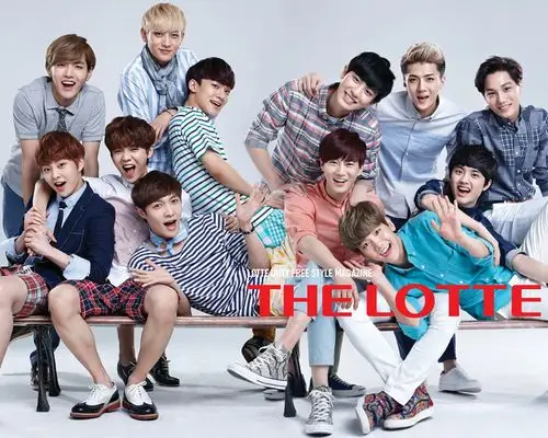 exo高清团体照,要十二个人的.一定要清楚!谢谢^ω