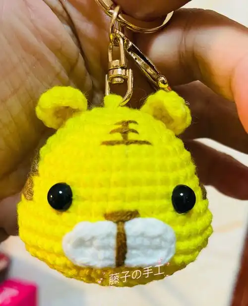 钩针小老虎挂件附图解