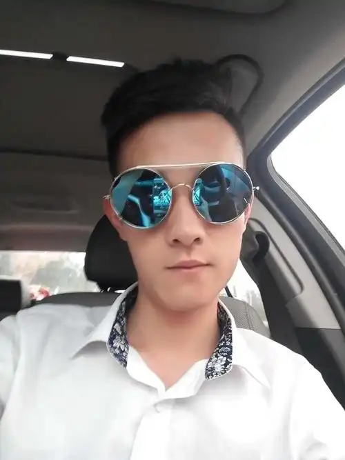 30岁未婚男征婚照片(id:93988506)_江西九江征婚交友_珍爱网