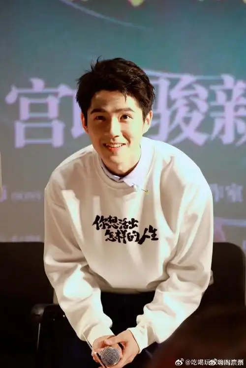 刘昊然现身上海路演#今天@刘昊然turbo在上海路演,刘昊然真的好可爱