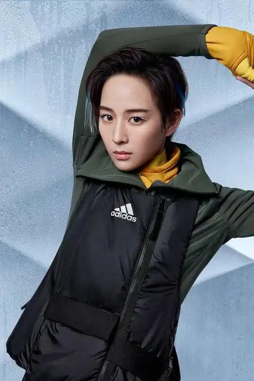 adidas近期重磅新品曝光看完小姐姐小哥哥最馋他们身上的