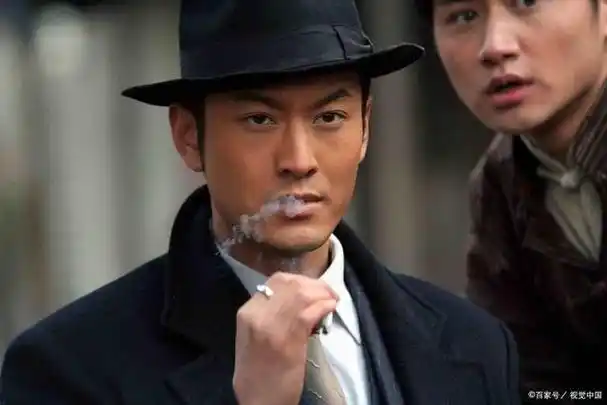 《上海滩》黄晓明版42集剧情