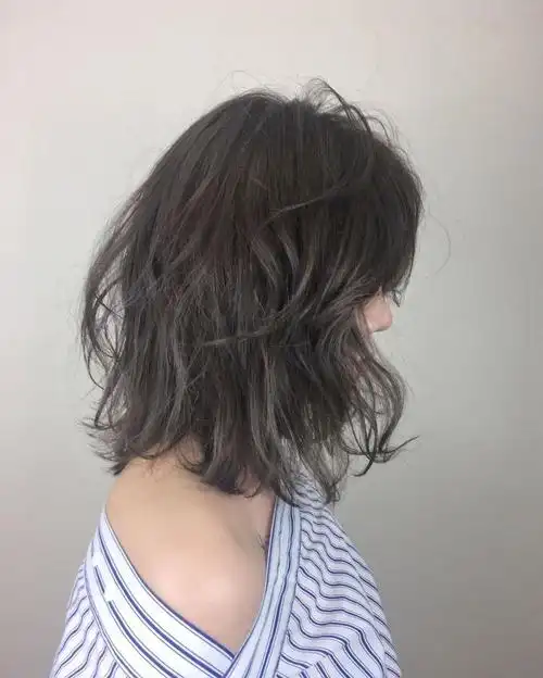 今年流行"空气烫"◆◆◆◆◆◆空气烫发适合喜欢追逐潮流的妹子