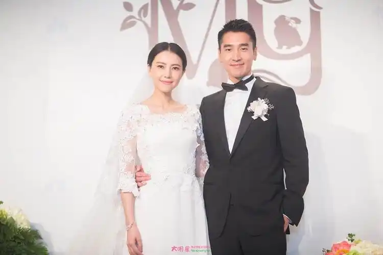 明星婚礼造型 女明星婚礼-图片大观-奇异网