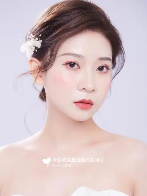 新娘造型_低盘发_香港_新娘发型_女皇造型化妆培训学院攻略_车公霉ゥ