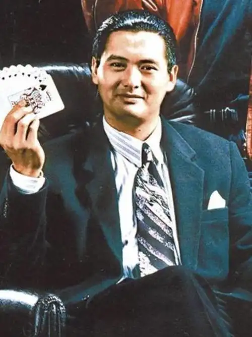 有数据显示,当年《赌神》票房高达港币3706万,而续作《赌神2》的票房