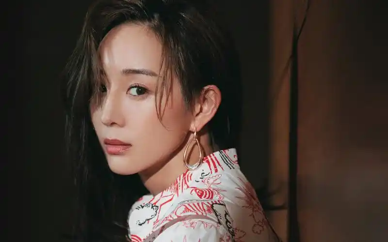 张钧甯妩媚性感高清桌面壁纸