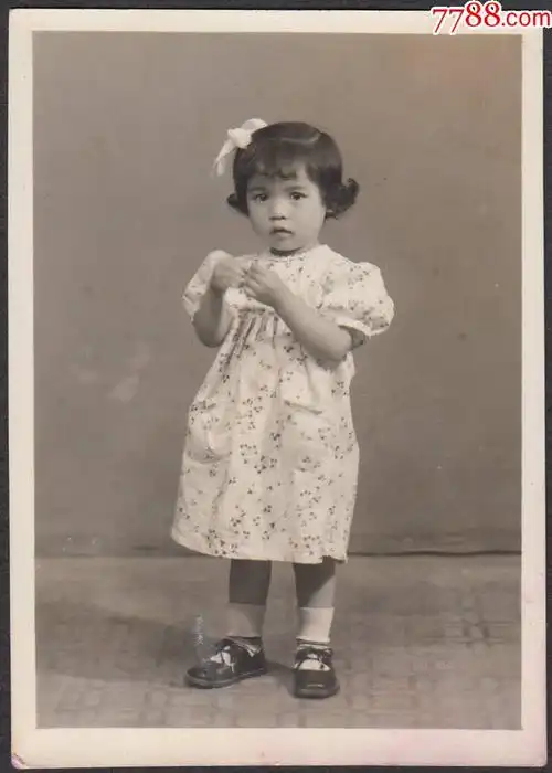 小女孩-老照片-7788票证网