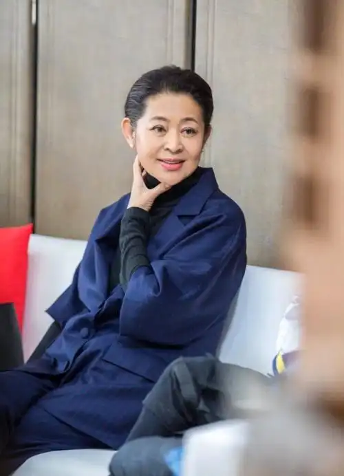 离婚综艺再见爱人迷惑发言太多还是倪萍情商高活得通透