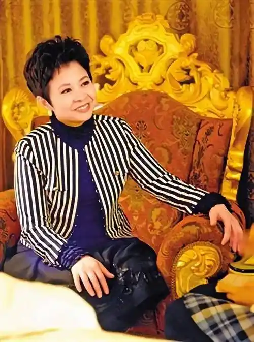 董文华:最红时谣言毁了她的事业和人生,丈夫陪她风雨与共_张楠_沈阳