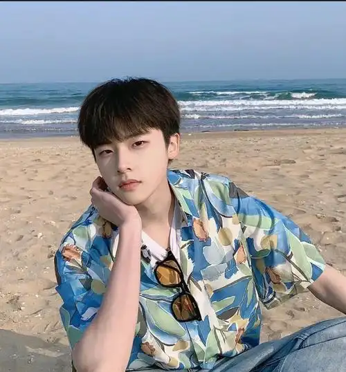 男生发型 !#武汉烫发  #男士发型参考  #武汉男士理发馆