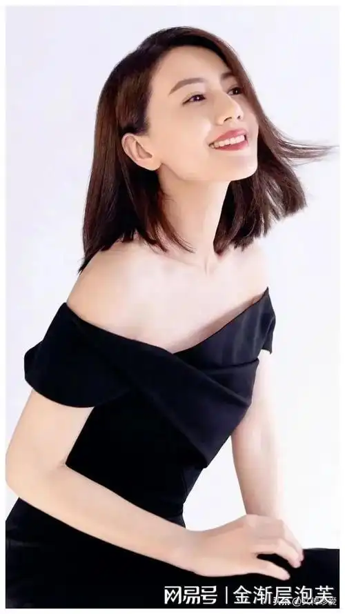 高圆圆气质优雅委婉惊艳的国民女神