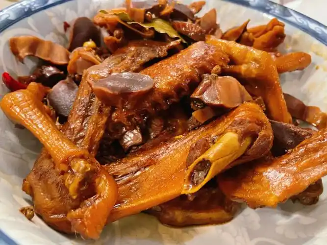 自制周黑鸭卤水