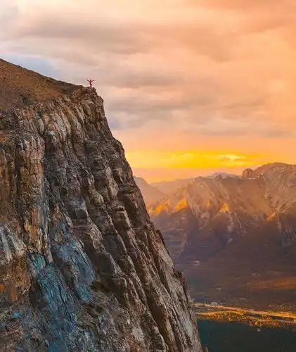 巍峨壮美雄奇险峻
