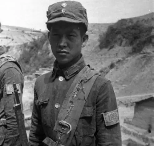 八路军战士的照片.