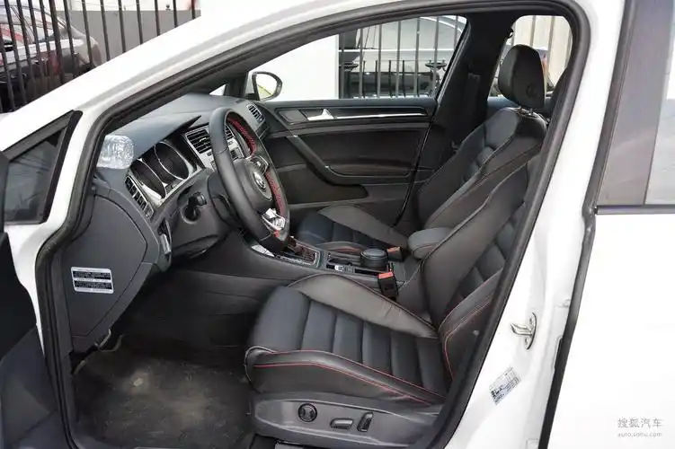 【 大众高尔夫gti高清图片】_黑色_内饰_搜狐汽车网