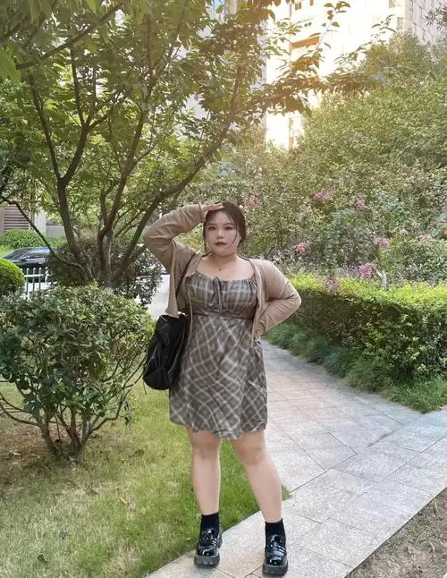 155140斤显不显瘦你说了算温柔我说了算