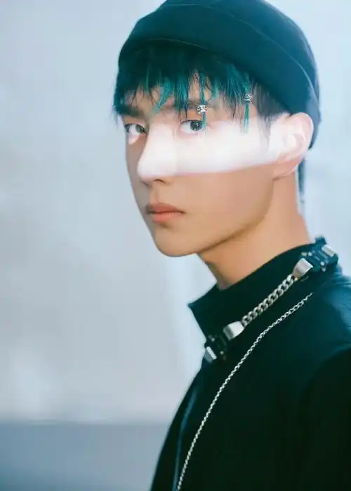 王一博的考古日常##王一博 酷盖