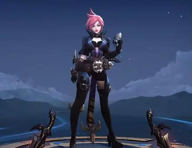 王者阿珂皮肤对比爱心护理暗夜猫娘致命风华