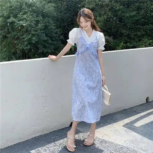 2022新款假两件v领收腰显瘦碎花中长仙女裙子浅蓝色连衣裙s85斤左右