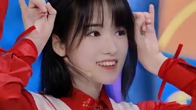 时代少年团全员女装有多美贺峻霖回眸绝美马嘉祺宋亚轩笑得惊艳