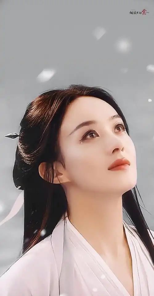 赵丽颖新剧眼神戏#赵丽颖#与凤行#杀青特辑来了永远喜欢颖宝的古