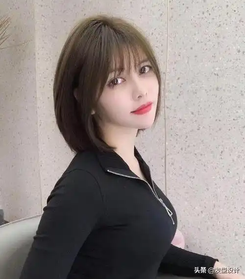 2020最洋气的减龄发型中长发中长发推荐发型
