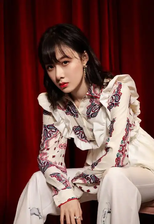 曹曦月性感靓丽写真图片99