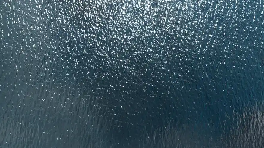 河面波光淋漓2套