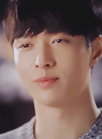 张艺兴温柔暖男微笑gif动图_动态图_表情包下载_soogif