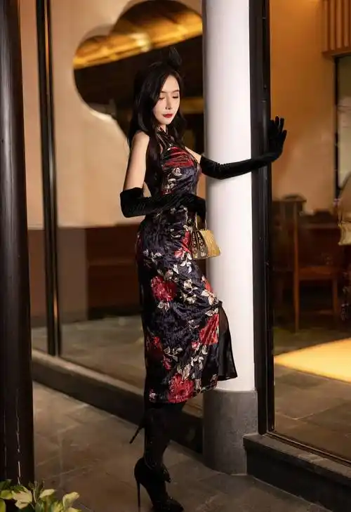 国风旗袍长款人物摄影王馨瑶