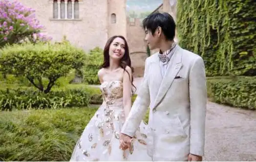 推翻黑料摆脱排挤5位嫁人改命的女星老公个个不简单