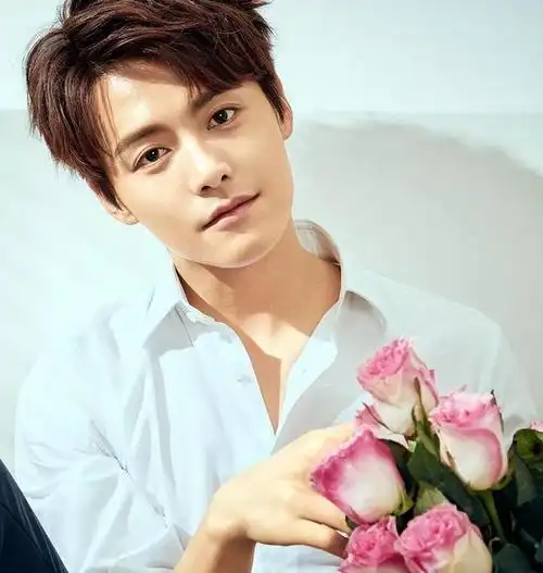 悲情马天宇妈妈中秋节自尽药我买的弟弟被用来抵债了