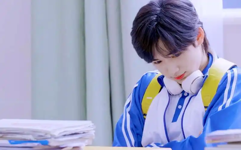 活动  【宋亚轩】这么可爱的男孩子谁能不妈粉