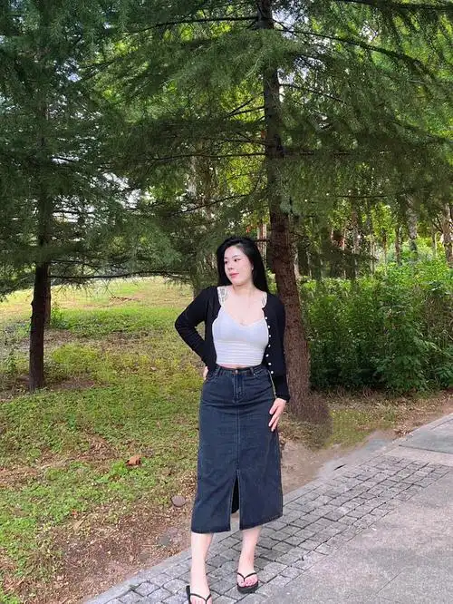 这种简单配色谁穿谁好看啊~91: ft定制女装#微胖穿搭  #150斤女孩