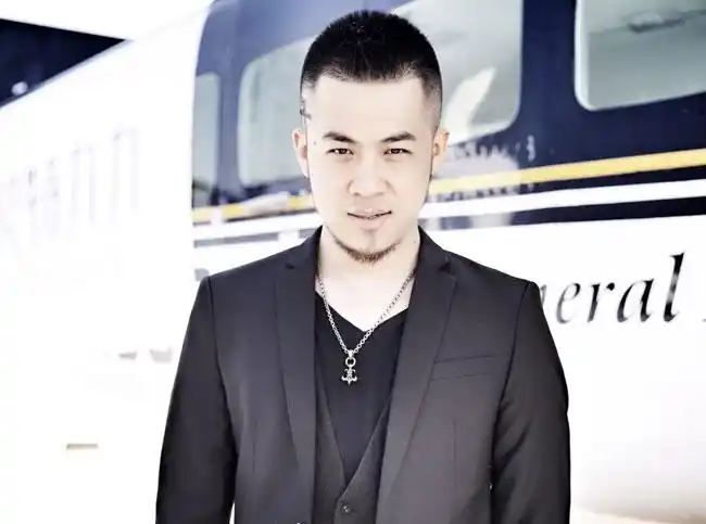 中国好声音王轩个人资料介绍艺名大壮现在女朋友妻子是谁被扒