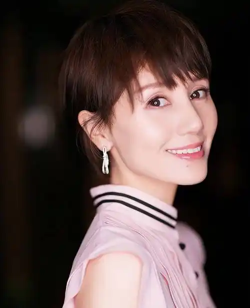 周润发谈袁泉回眸,当时我愣住了,想到了许文强遇到了冯程程