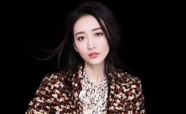 这一次,轮到41岁王鸥遭"报应"了|胡歌|靳东|杨幂|刘恺威_网易订阅