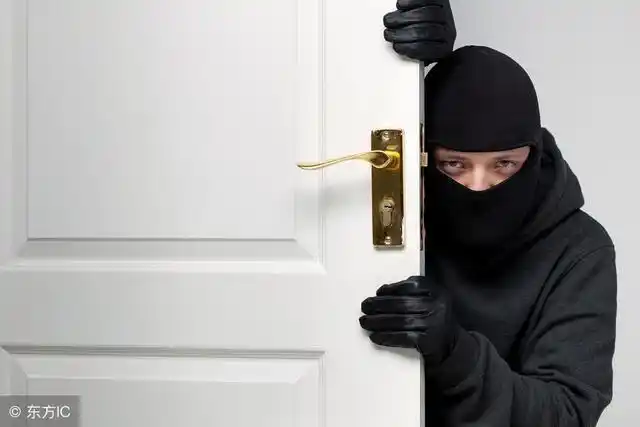 小偷来我家偷东西地面太滑不小心摔倒致死,我有责任吗?